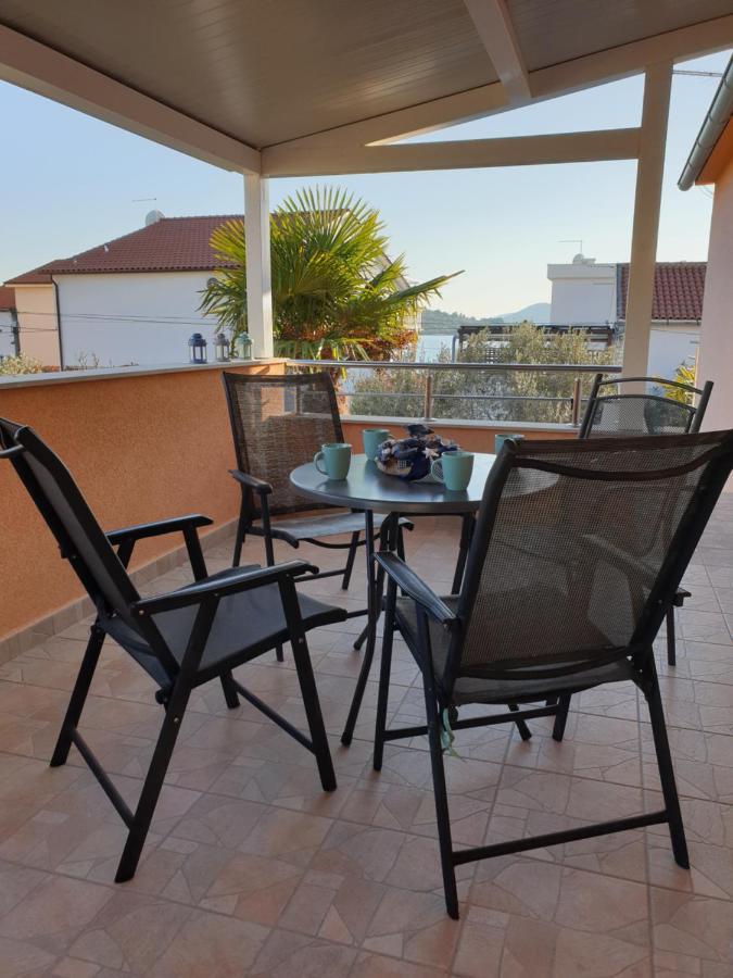 House Tereza Apartment Vodice Ngoại thất bức ảnh